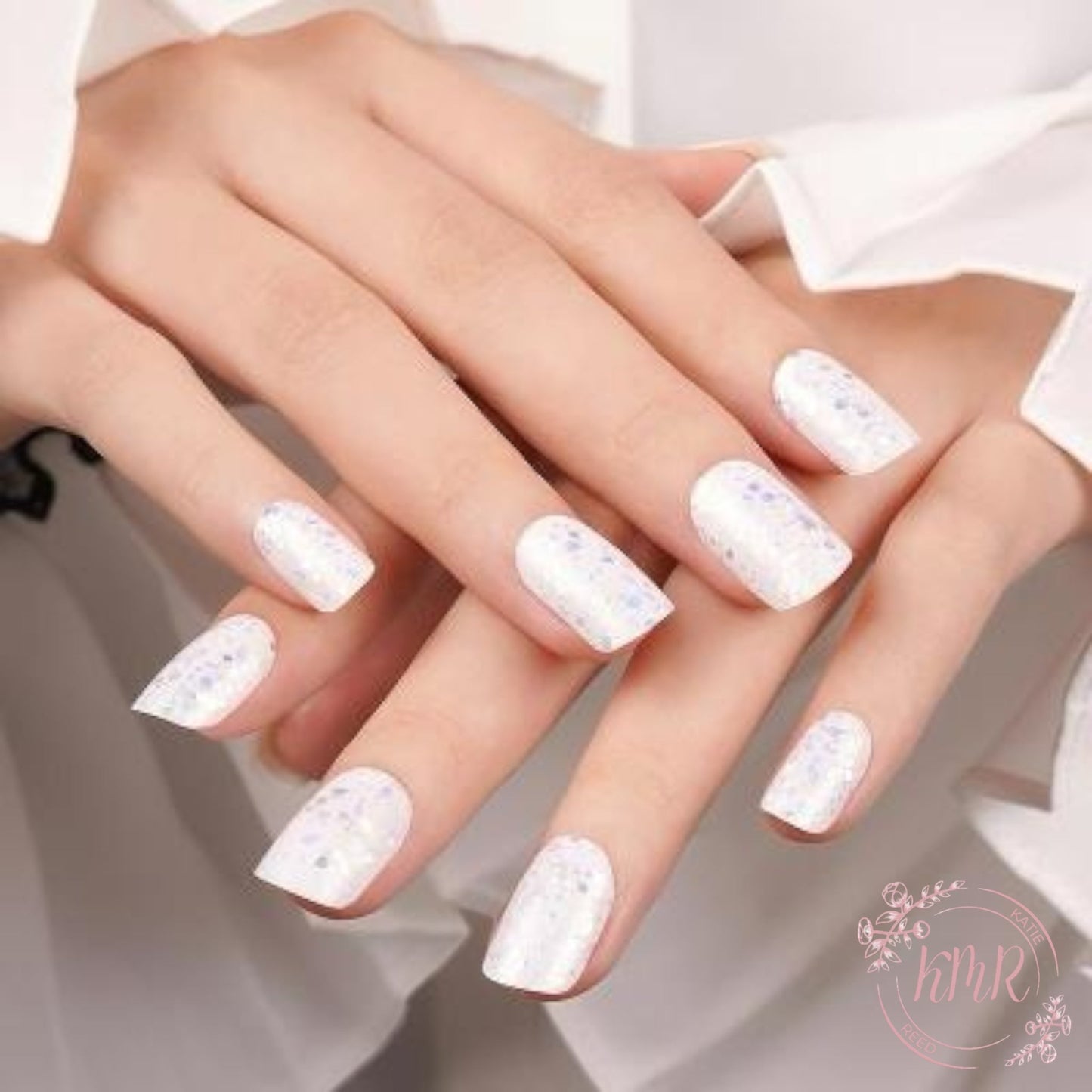 Ari Nail Wrap