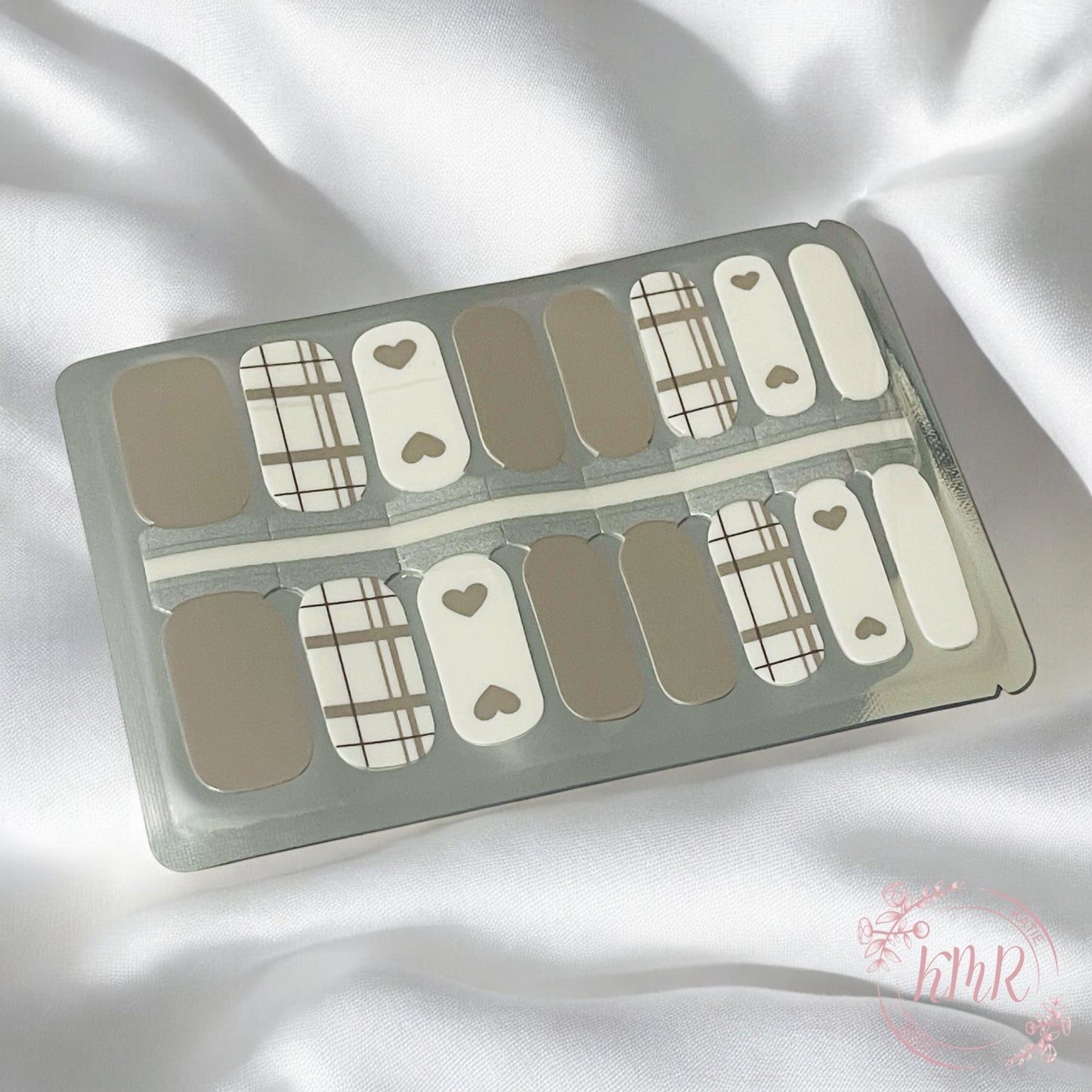 Arella Nail Wrap