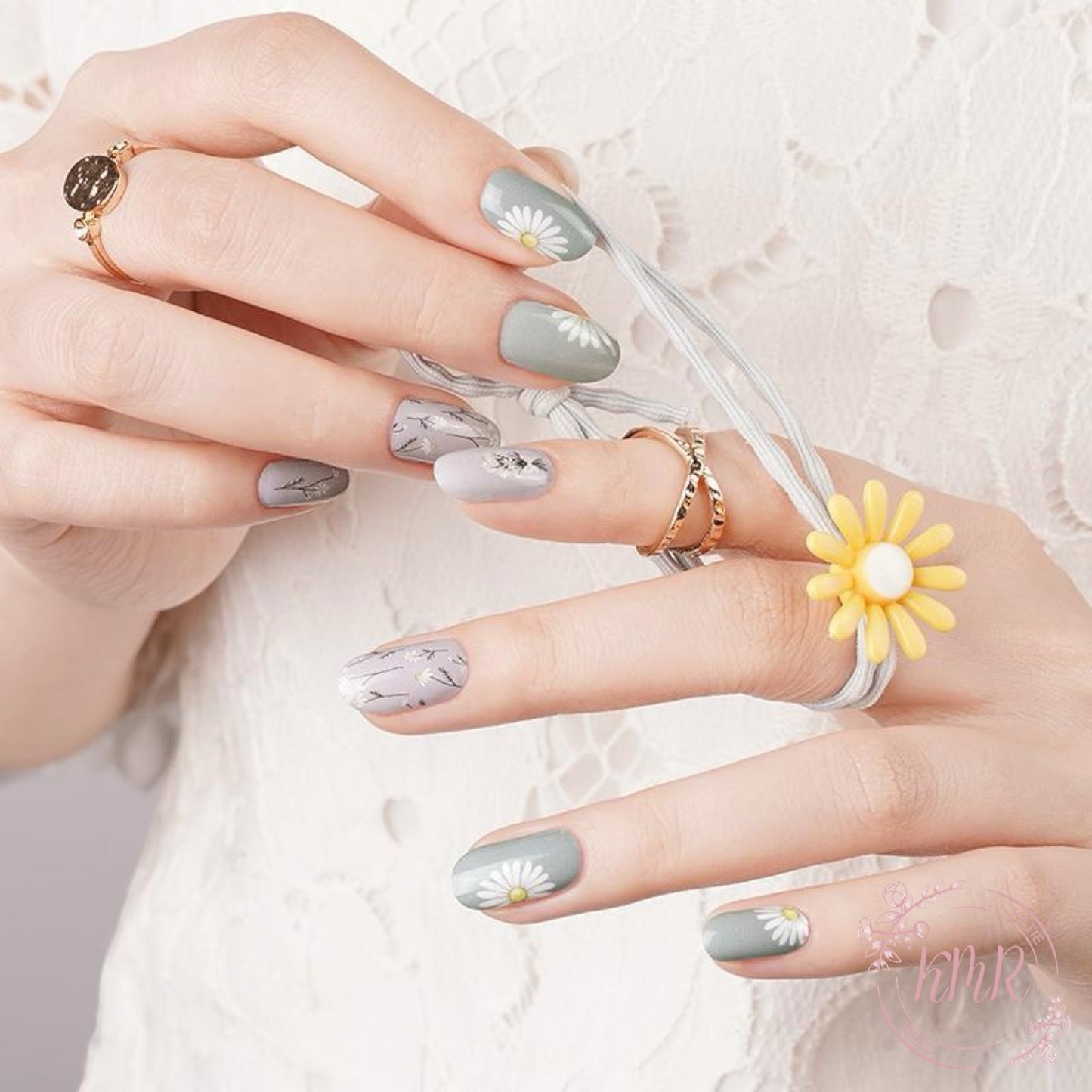 Alexander Nail Wrap