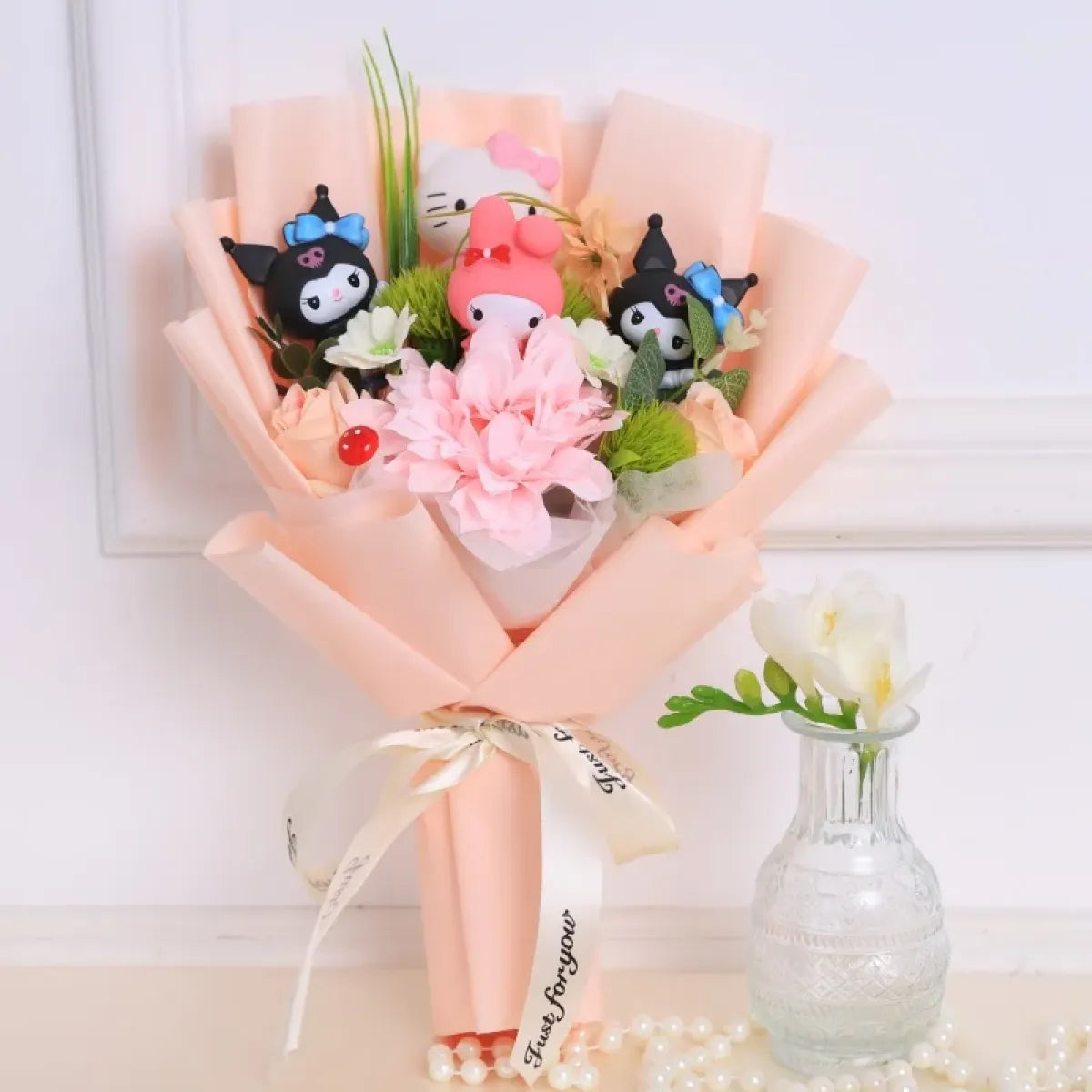 Kawaii Hello Kitty Plush Bouquet – Sanrio Flower Gift for Birthdays