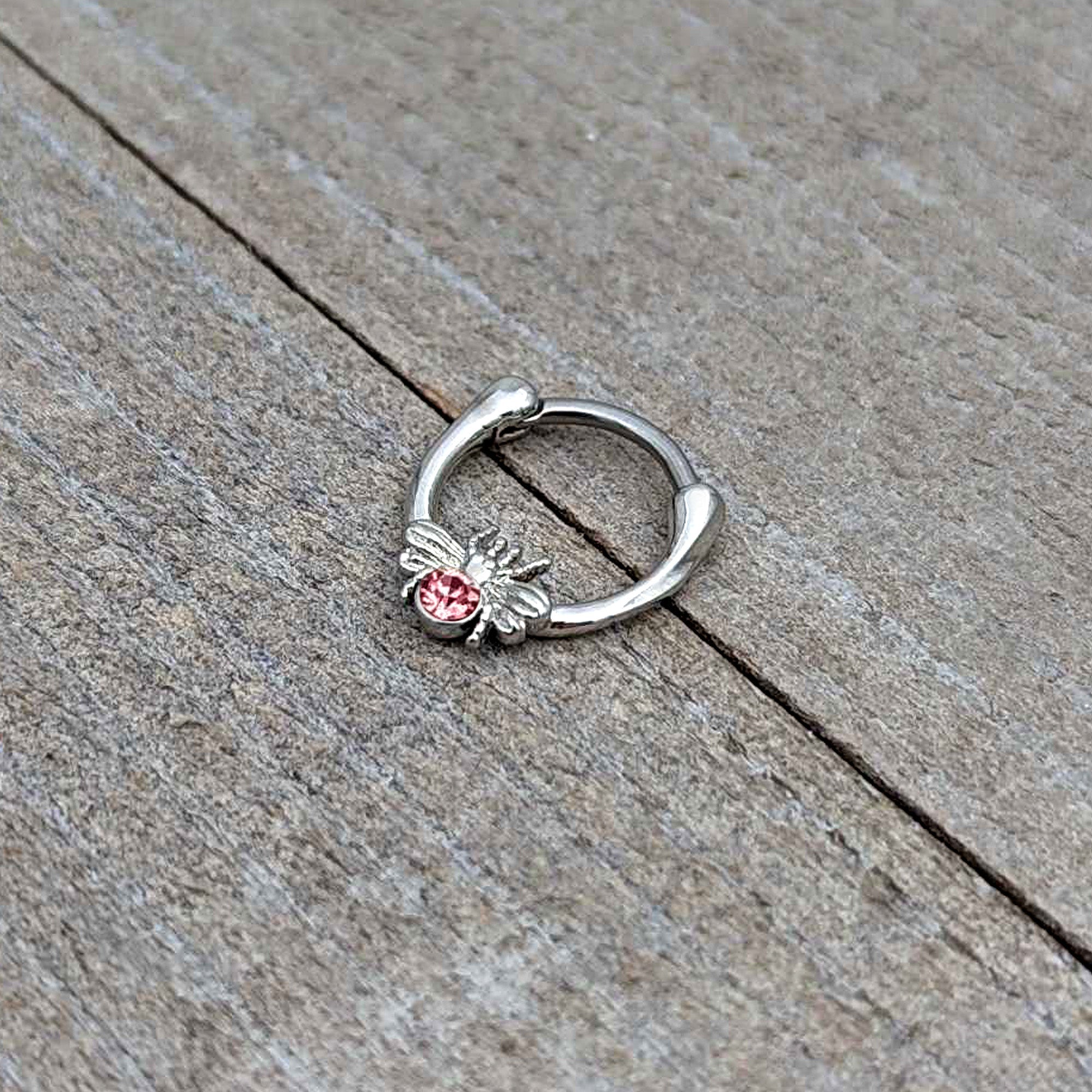 16G 5/16 Pink Gem Ultra Fly Cartilage Clicker