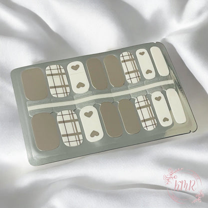 Arella Nail Wrap