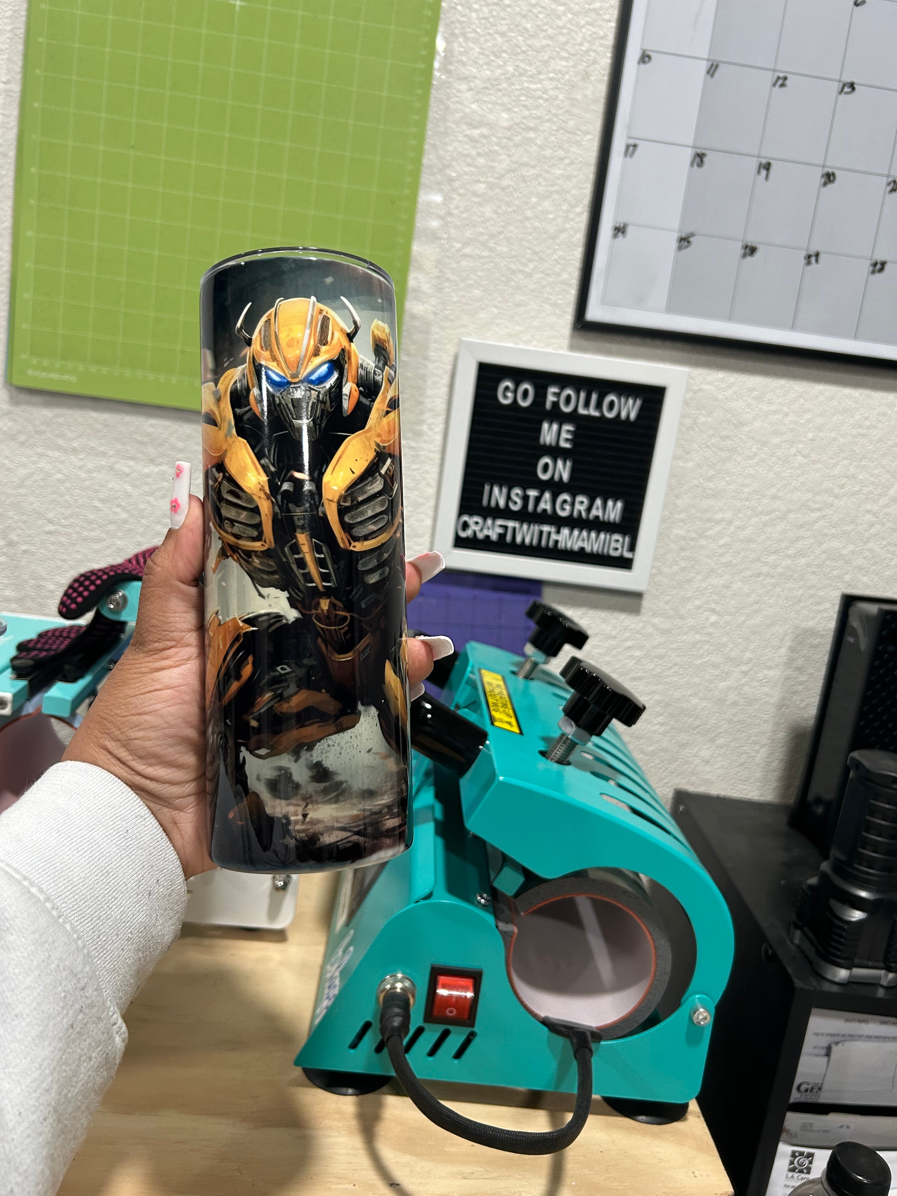 Bumble Bee 20oz stainless steel tumbler