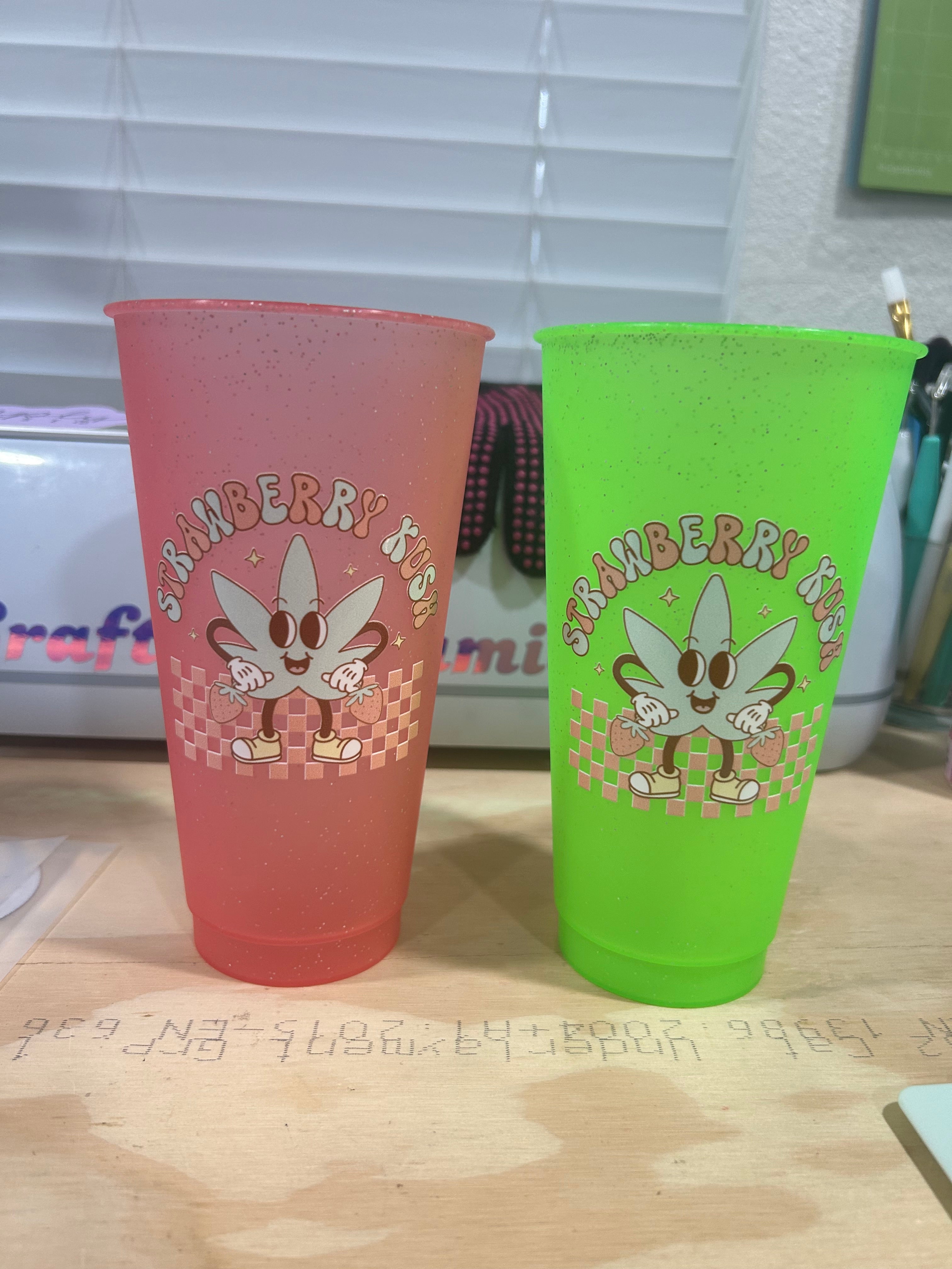 Kush Buddy 24oz plastic tumbler