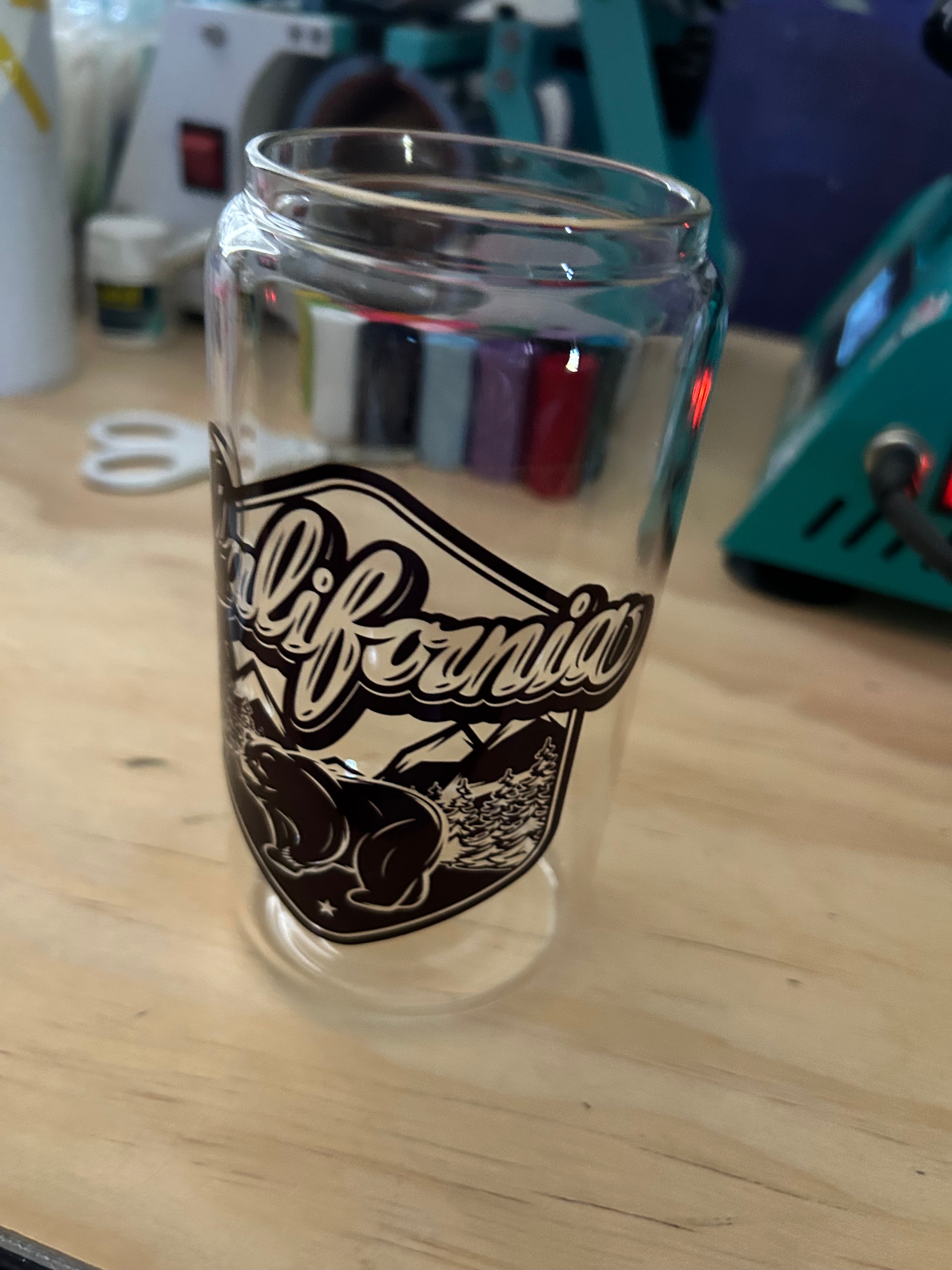 California love 16oz Clear glass can