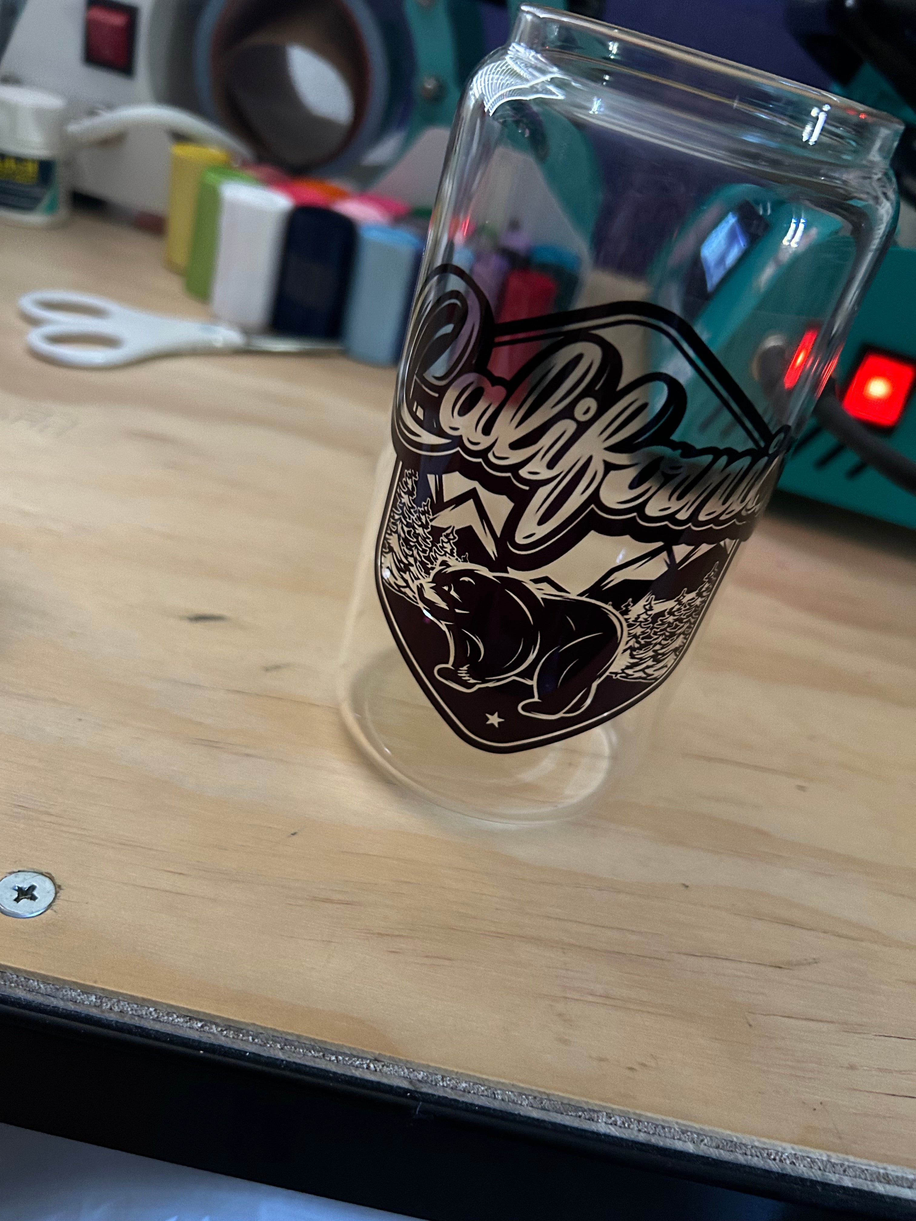 California love 16oz Clear glass can