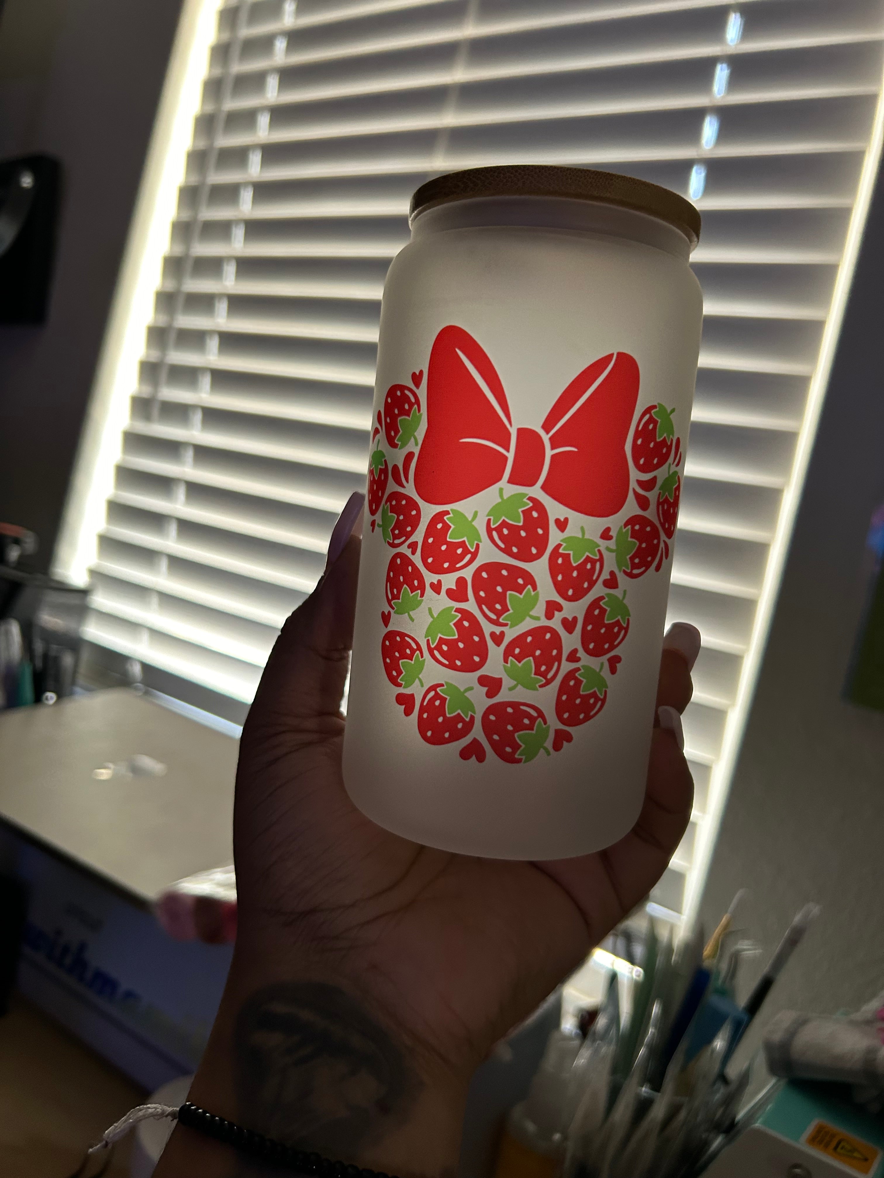Strawberry Head 16oz frosted cup