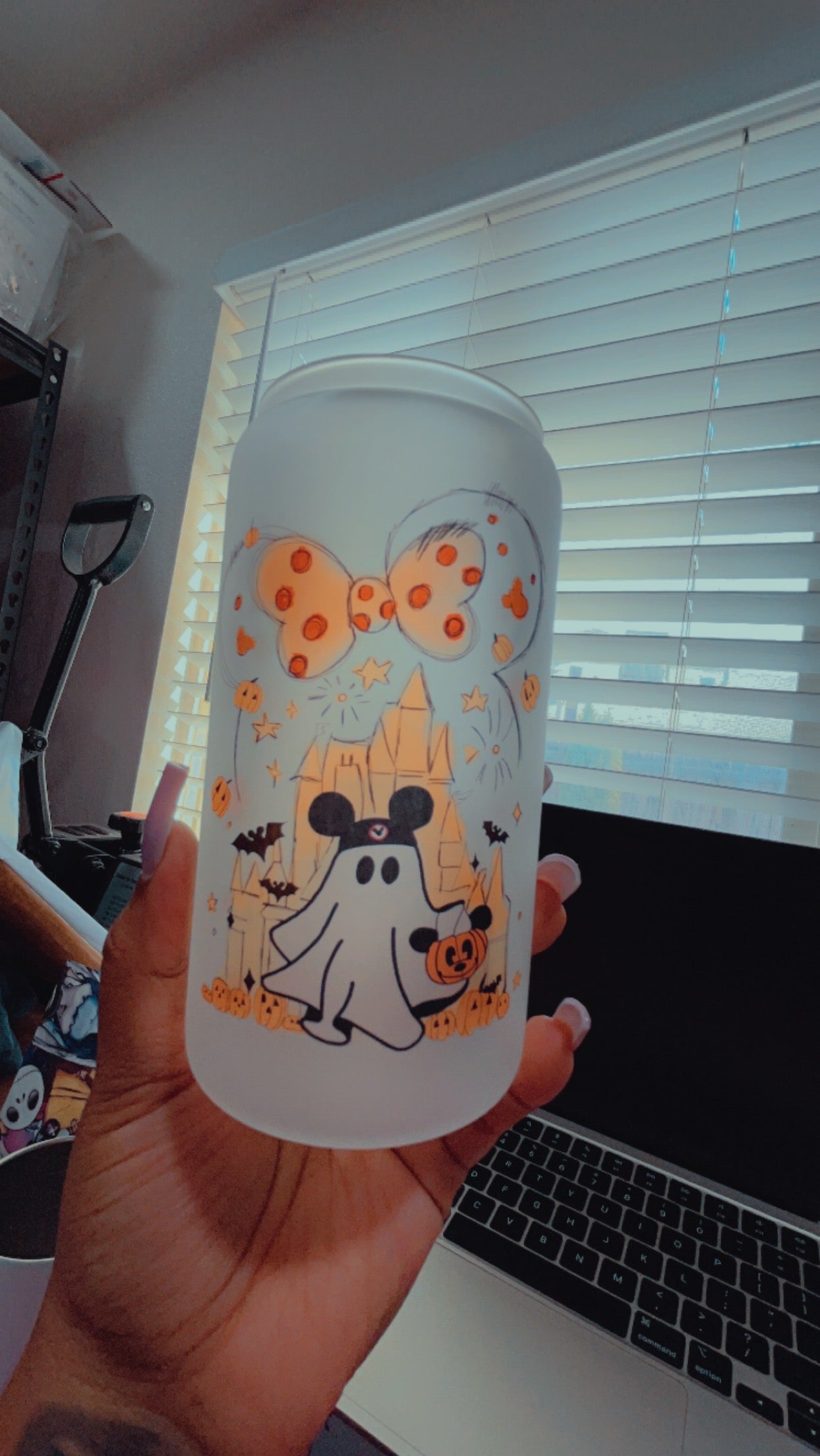 Ghostie Castle 16oz frosted glass cup