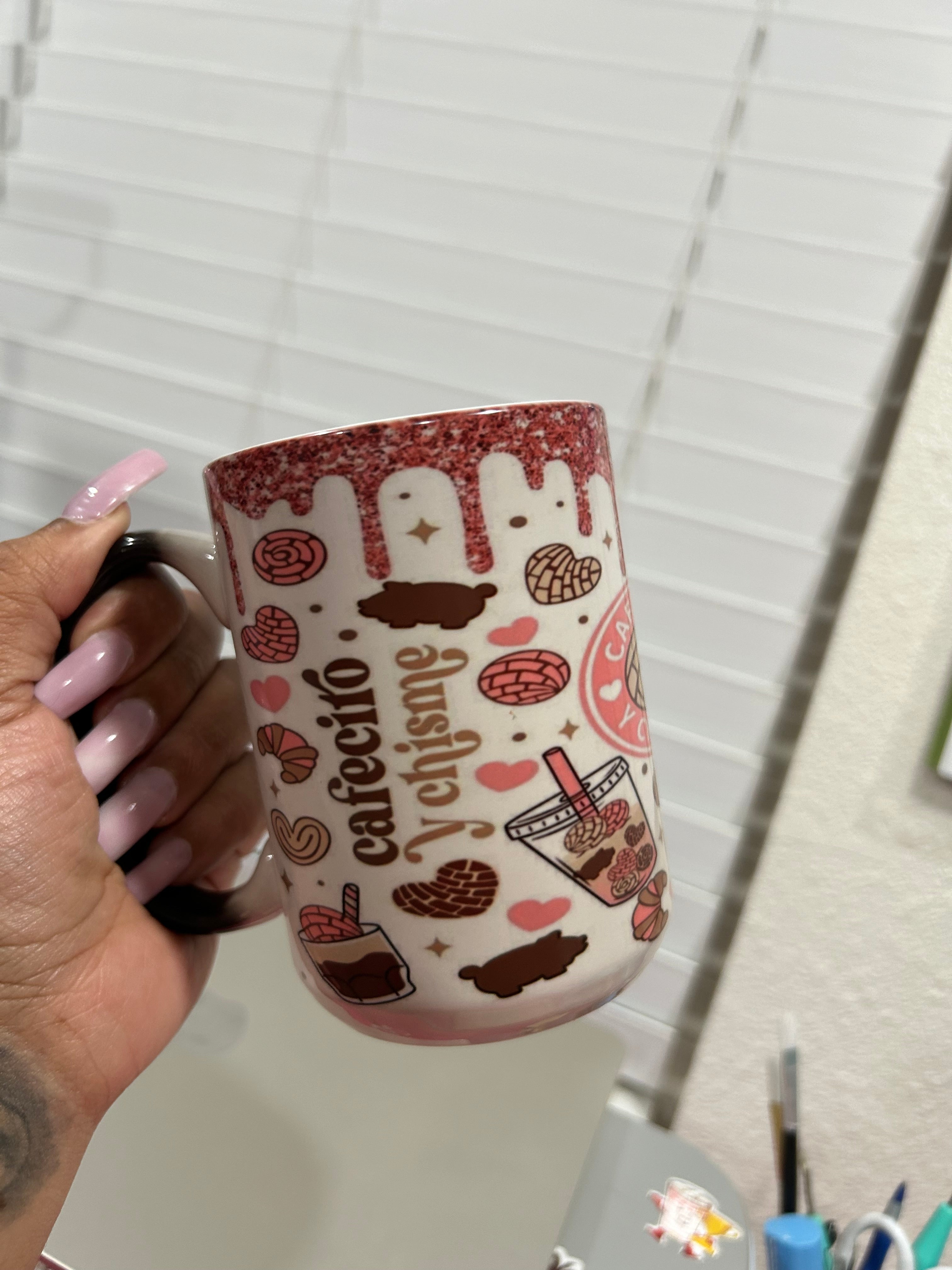 Color Changing Cafecito Y Chisme 15oz mug