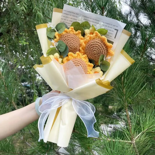 Crochet Sunflower Bouquet – Handmade Knit Gift for Birthday or Graduation