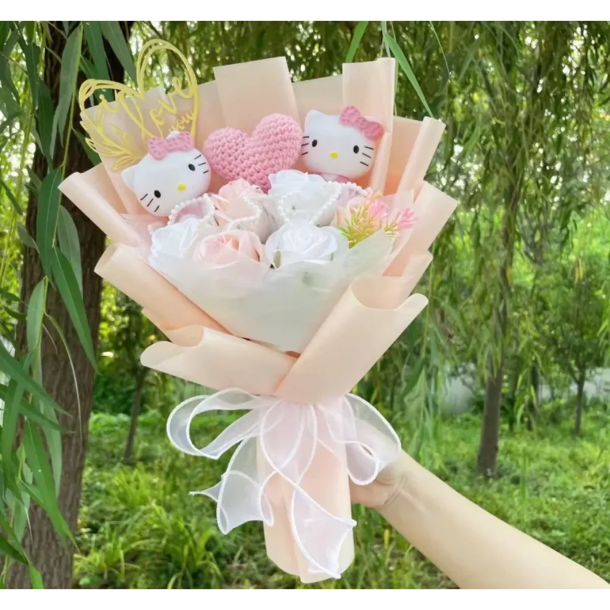 Hello Kitty Sanrio Character Bouquet – Kawaii Gift for Valentine’s, Birthday
