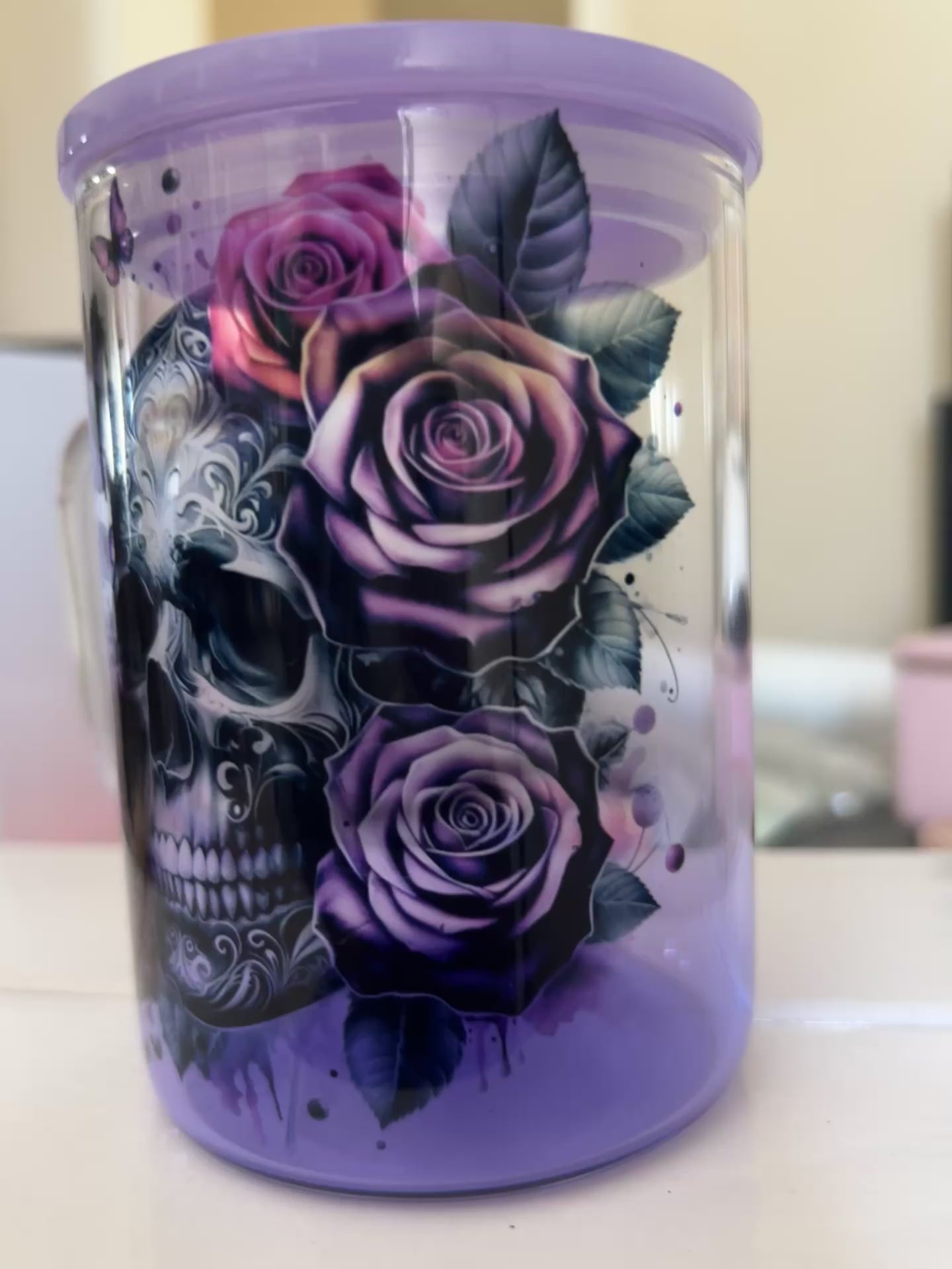 Skulls and Roses 16oz purple gradient glass cup